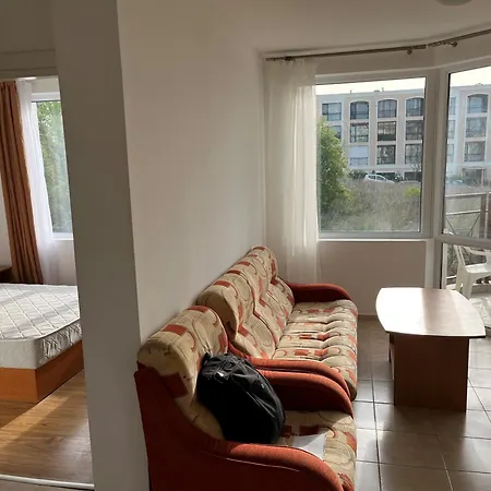 Lägenhet 3-rooms In Vista Del Mar2 Slăntjev Brjag